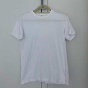 Uniqlo Plain White T